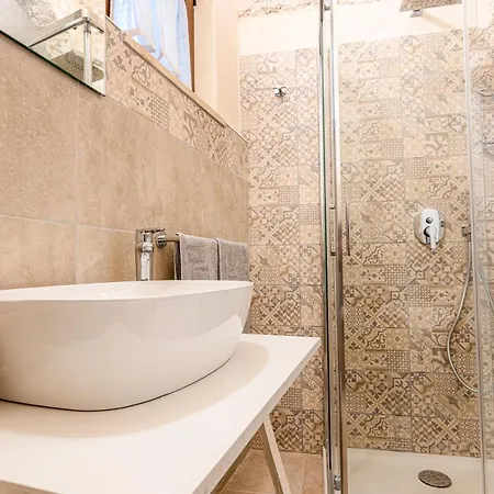 Jacuzzi Iv Monte 아파트 *
